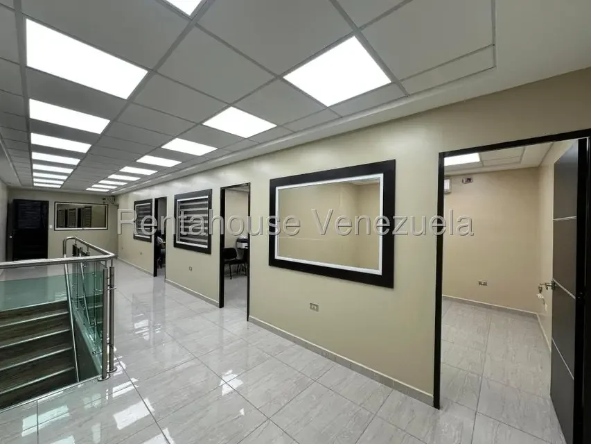 edificio comercial en venta con local y oficinas totalmente remodelado san ignacio maracay 26-18991 - 6