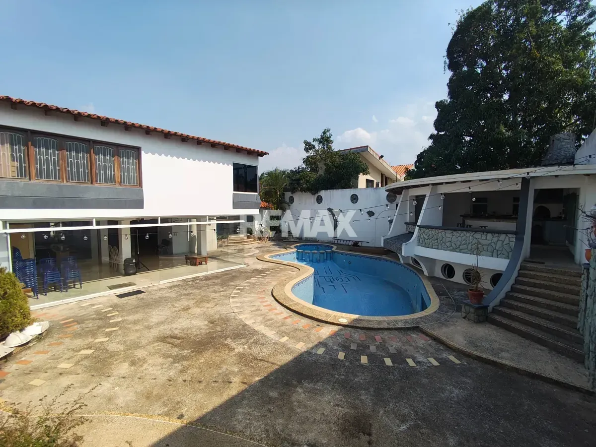 CASA QUINTA EN SANTA ELENA ESTE DE BARQUISIMETO 700 M2 - 12