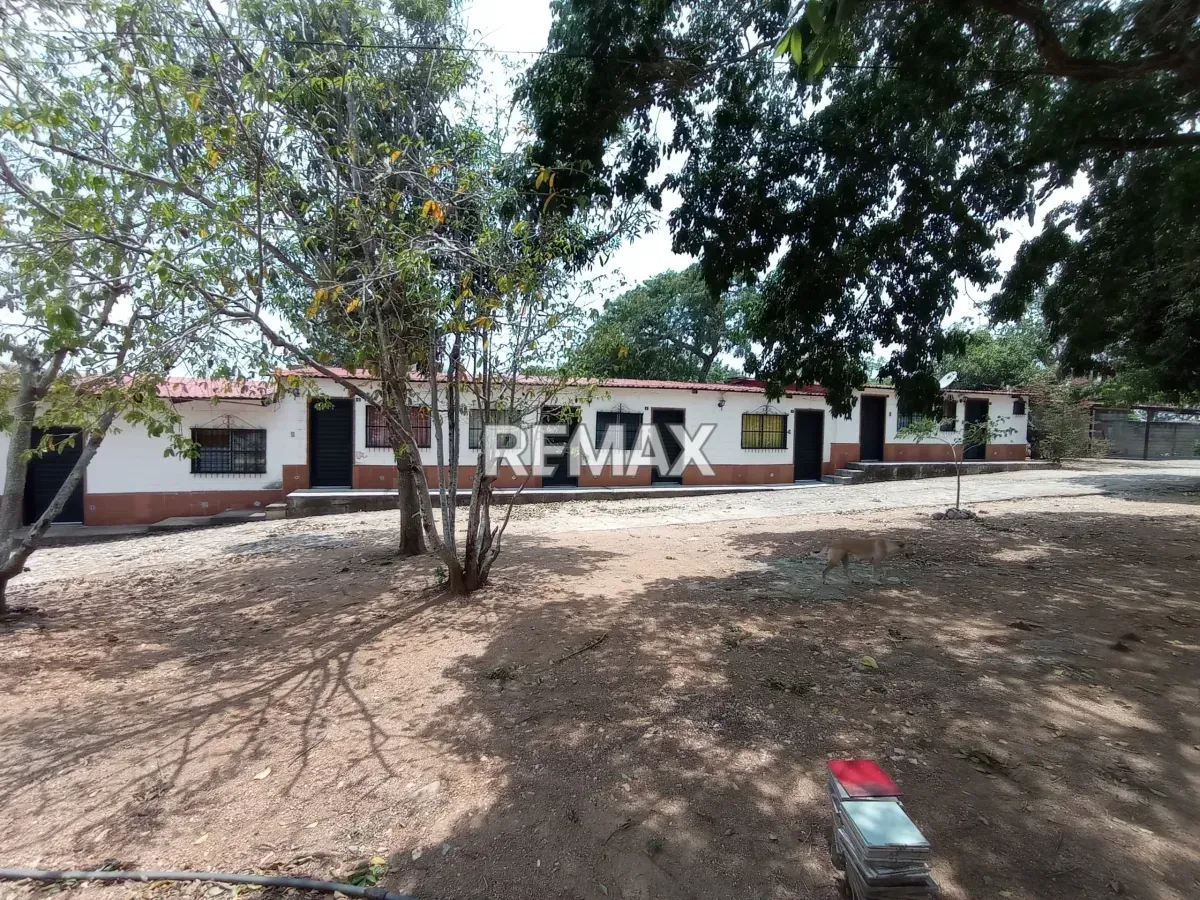 ALQUILER DE CASA GRANJA PARA EMPRESAS CABUDARE - 3