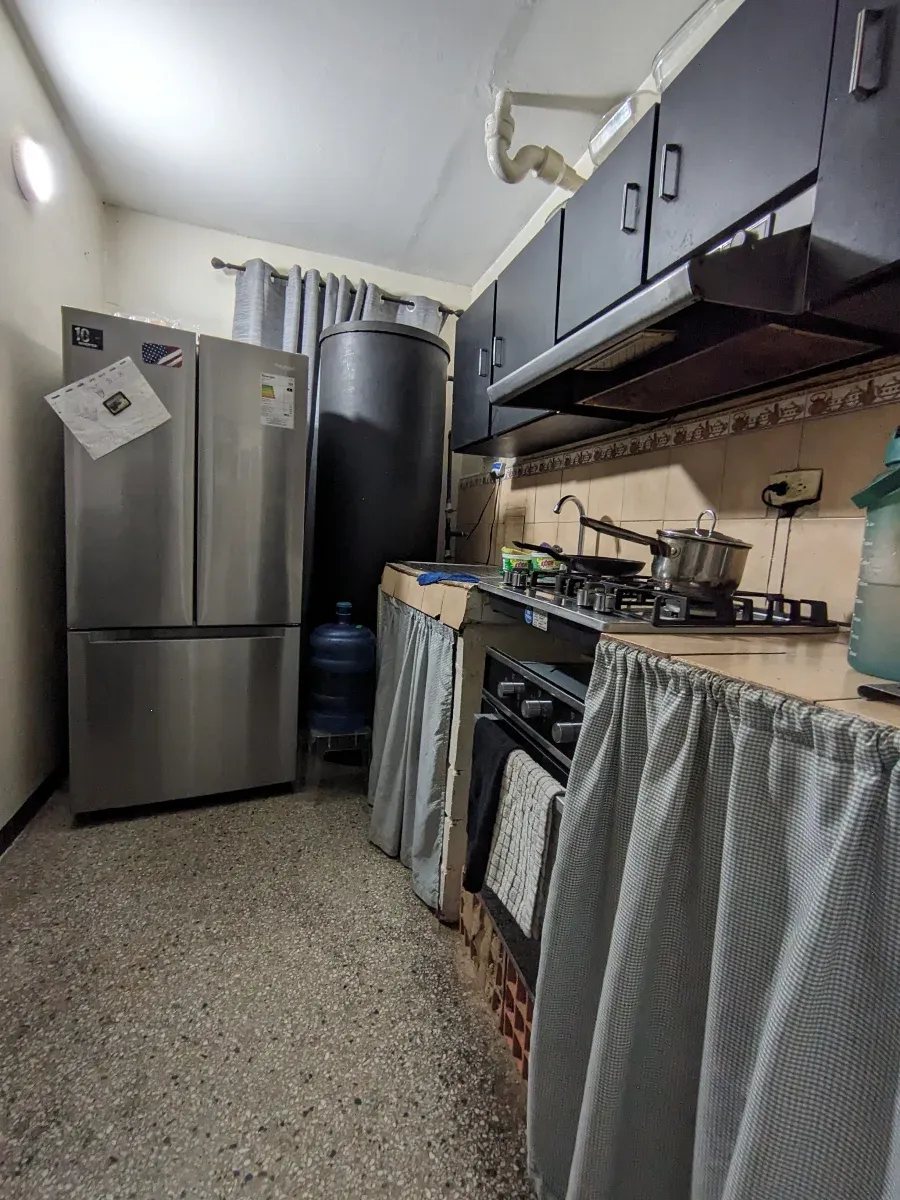 Oportunidad de apartamento en Raúl leoni - 3