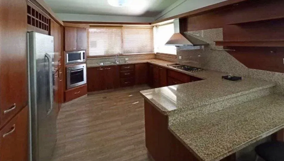 Casa en venta Urb. Guataparo  - 9