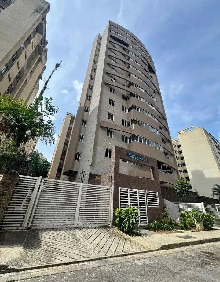 Apartamento en venta Urb Prebo 