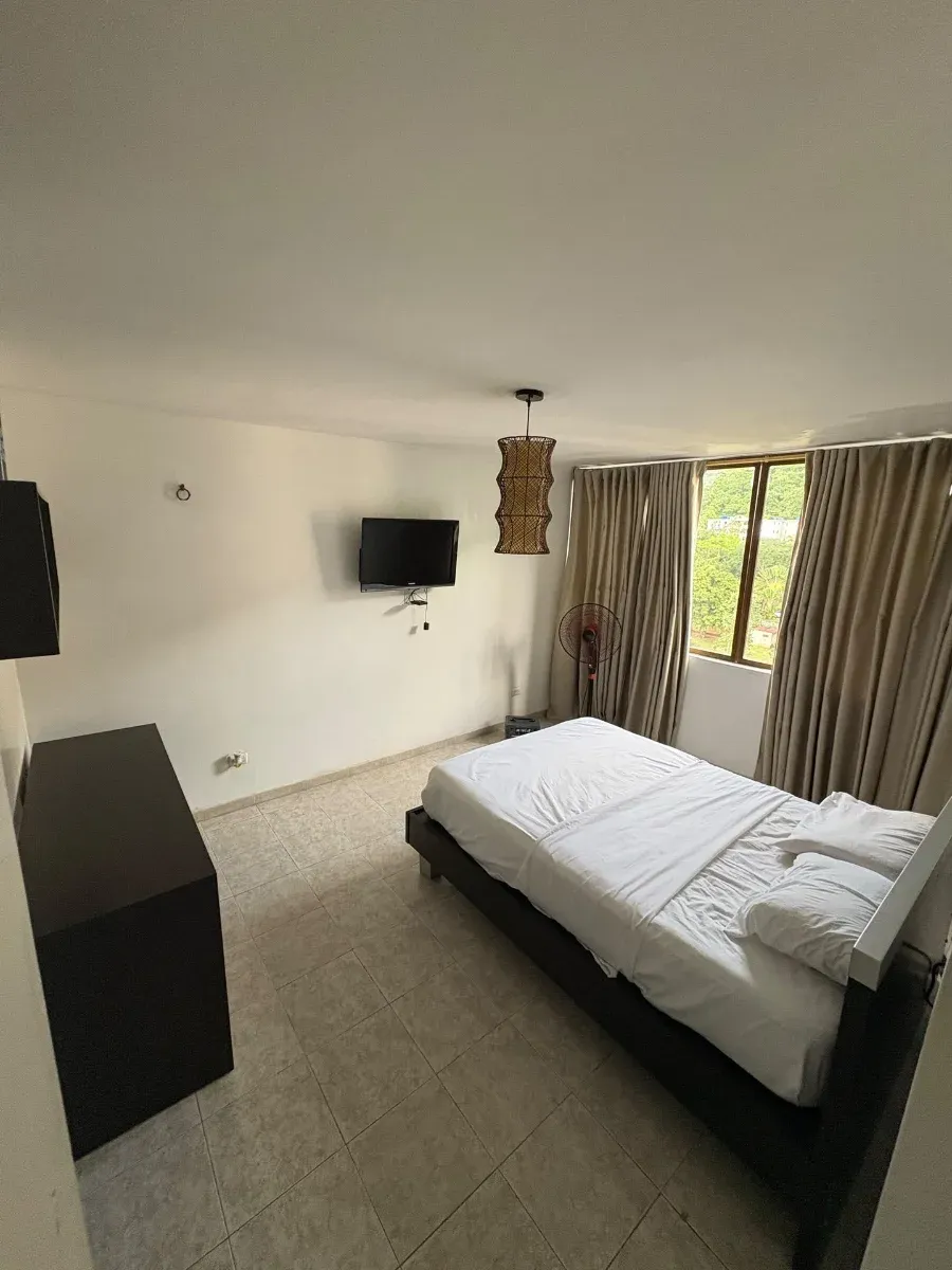 Apartamento en venta Urb Trigal Norte - 6