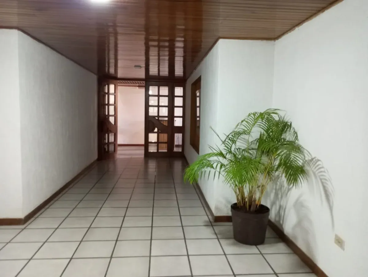 APARTAMENTO EN VENTA EN CALLE 72 CON AVENIDA 10, AMPLIO,COMODO OPORTUNIDAD MARACAIBO ZULIA VENEZUELA - 14