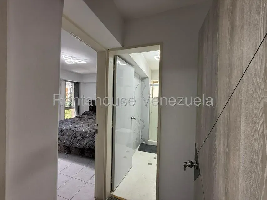 Apartamento en venta  La Florida 27-4304 - 8