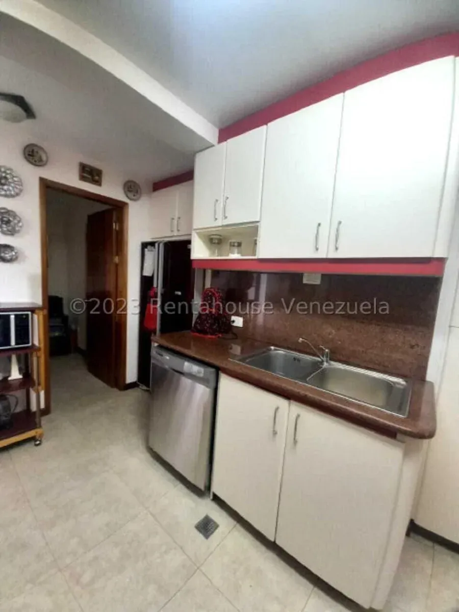 Casa en venta Loma Linda- hatillo   - 3