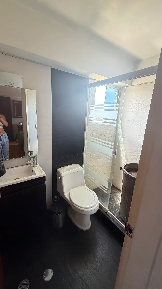 Apartamento en alquiler en el paraíso - 4