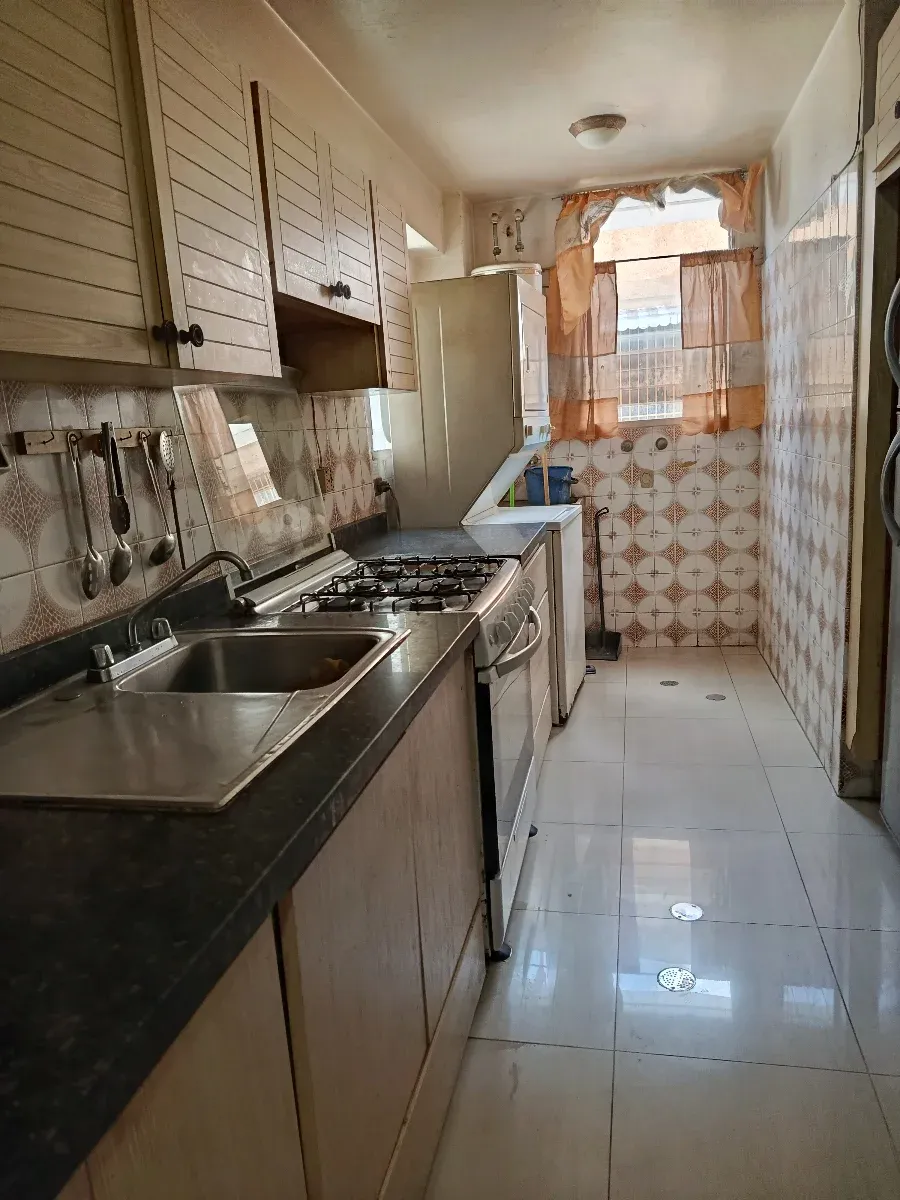 Bonito apartamento Av. Bolivar los teques - 3