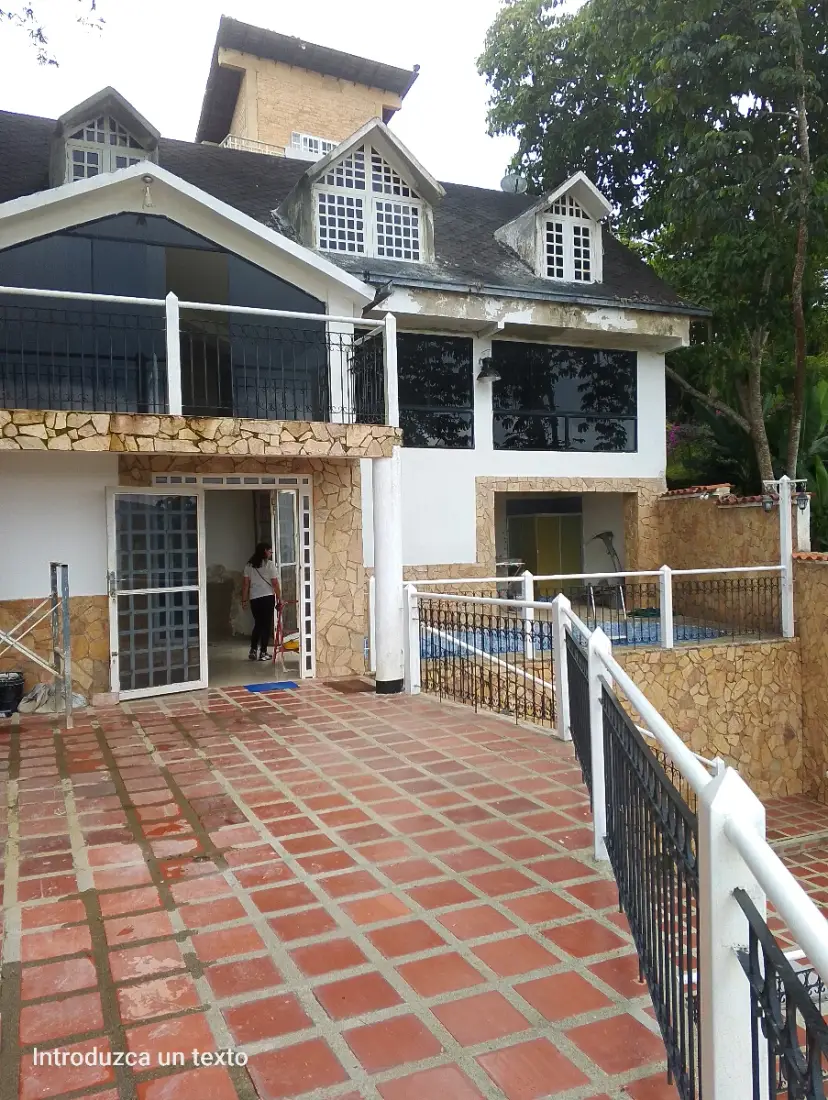 Hermosa casa  en  sector rural los robles,oripoto el hatillo 