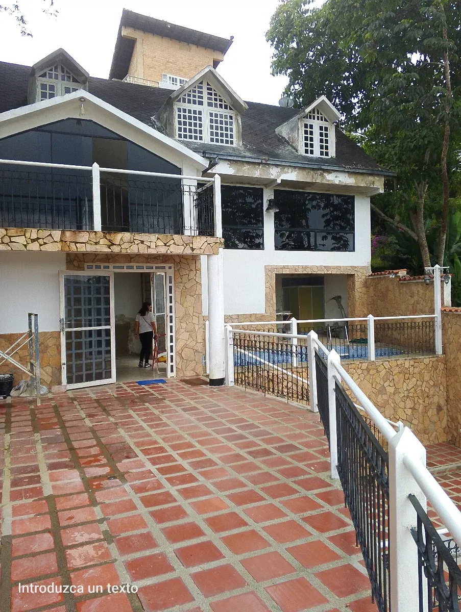 Hermosa casa  en  sector rural los robles,oripoto el hatillo 