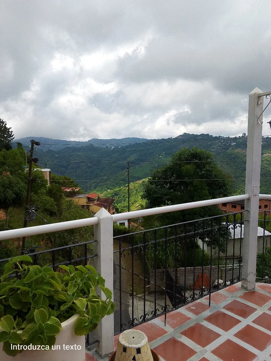 Hermosa casa  en  sector rural los robles,oripoto el hatillo  - 9