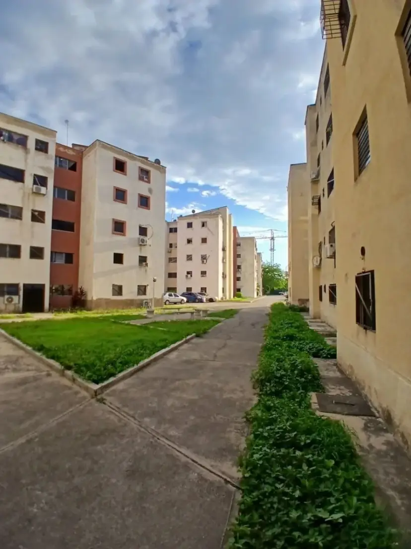 En venta hermoso Apartamento en paraparal. Contáctame 