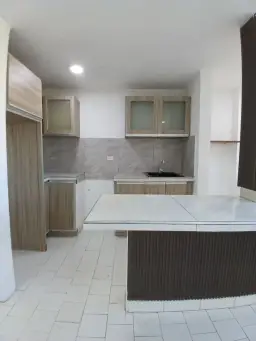 View 10
