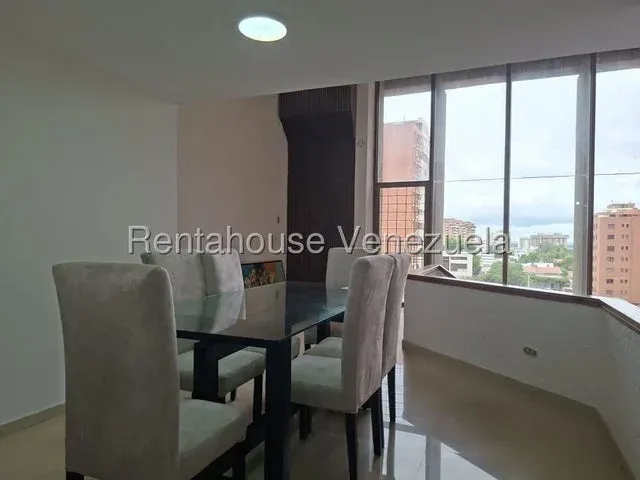MLS 26-21452  VENTA DE APARTAMENTOS DE 2 NIVELES EN LA LAGO  - 5