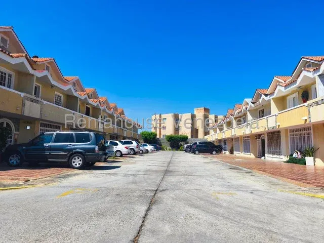 TOWNHOUSE EN VENTA EN VILLA LAS MANSIOME  - 12