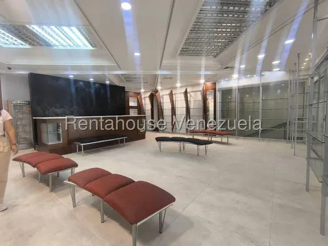 LOCAL EN VENTA C.C DELCIAS NORTE  - 11