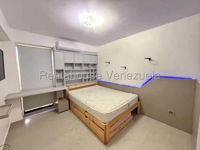 Apartamento Remodelado Santa Monica MLS 27-161 - 4
