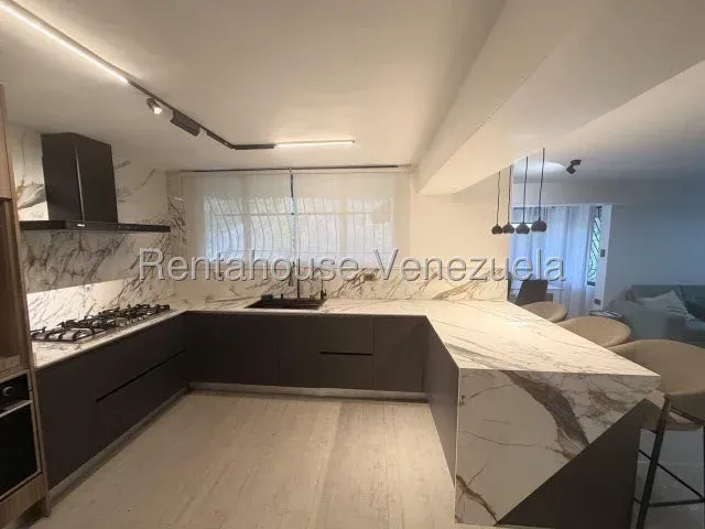 Apartamento Remodelado Santa Monica MLS 27-161 - 5