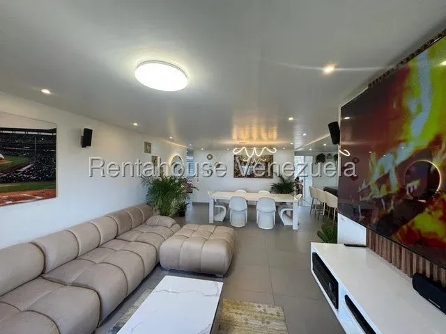 Apartamento venta Lomas de Prado del Este MLS 27-1000 - 4