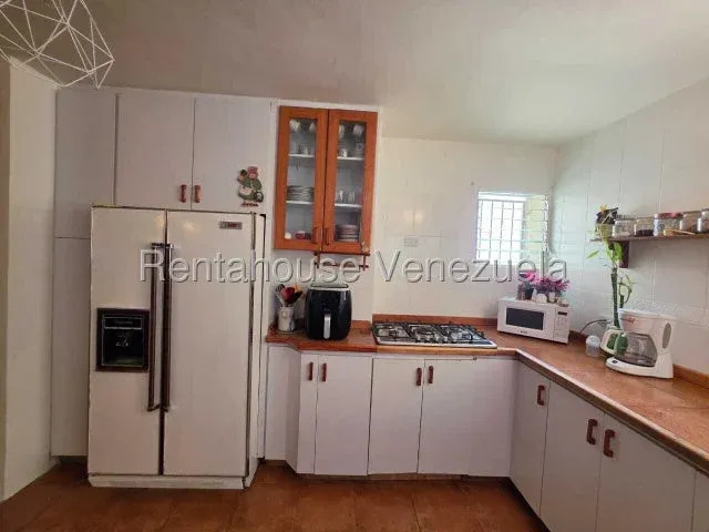 Remodelado Apartamento La Florida Av Andres Bello - 11