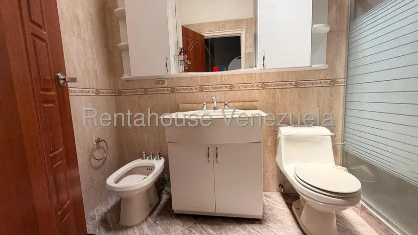 Hermosa Casa venta Macaracuay 27-1760 - 7