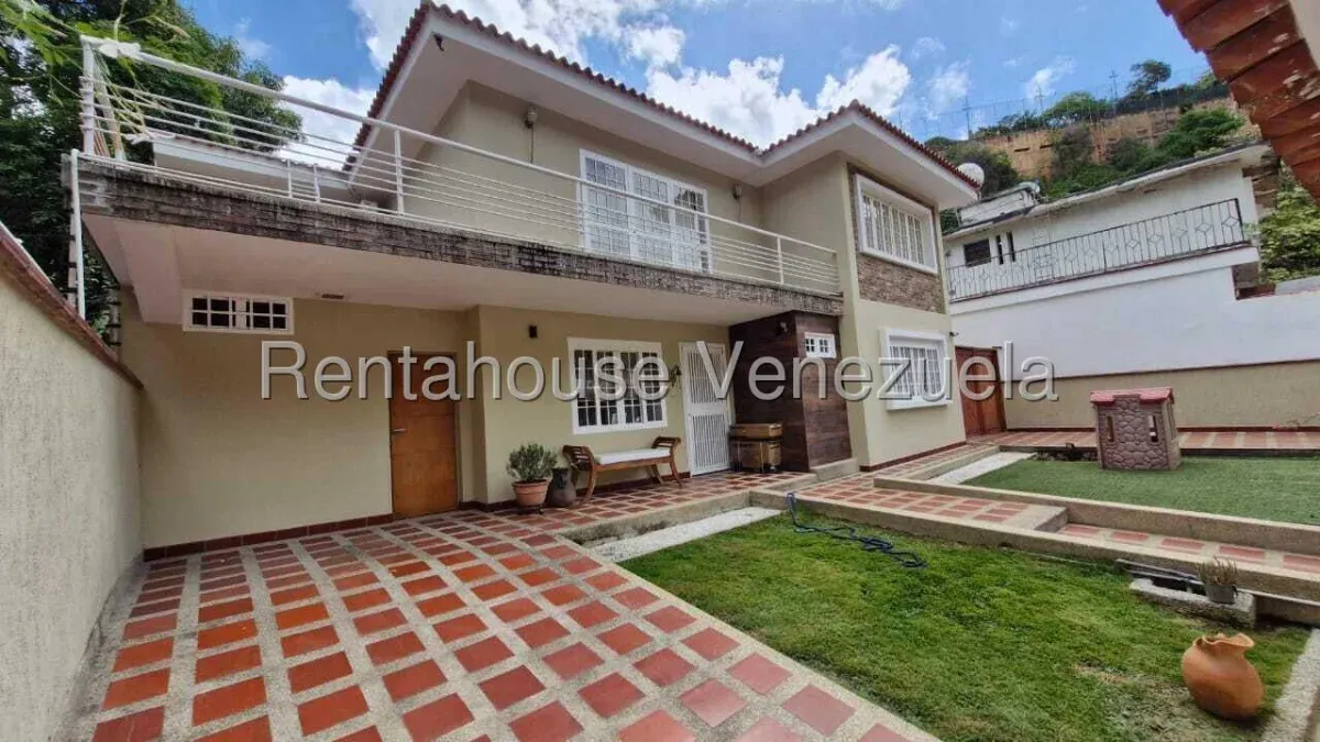 Impecable  Casa venta Colinas de Bello Monte  27-1894