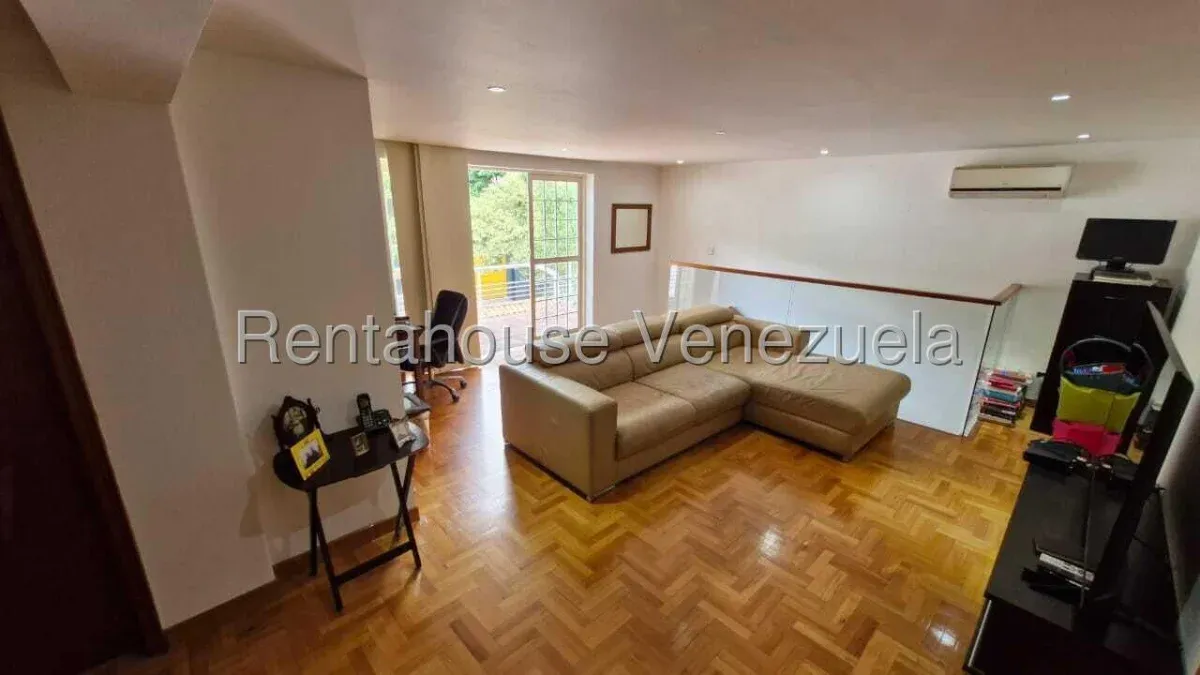Impecable  Casa venta Colinas de Bello Monte  27-1894 - 10
