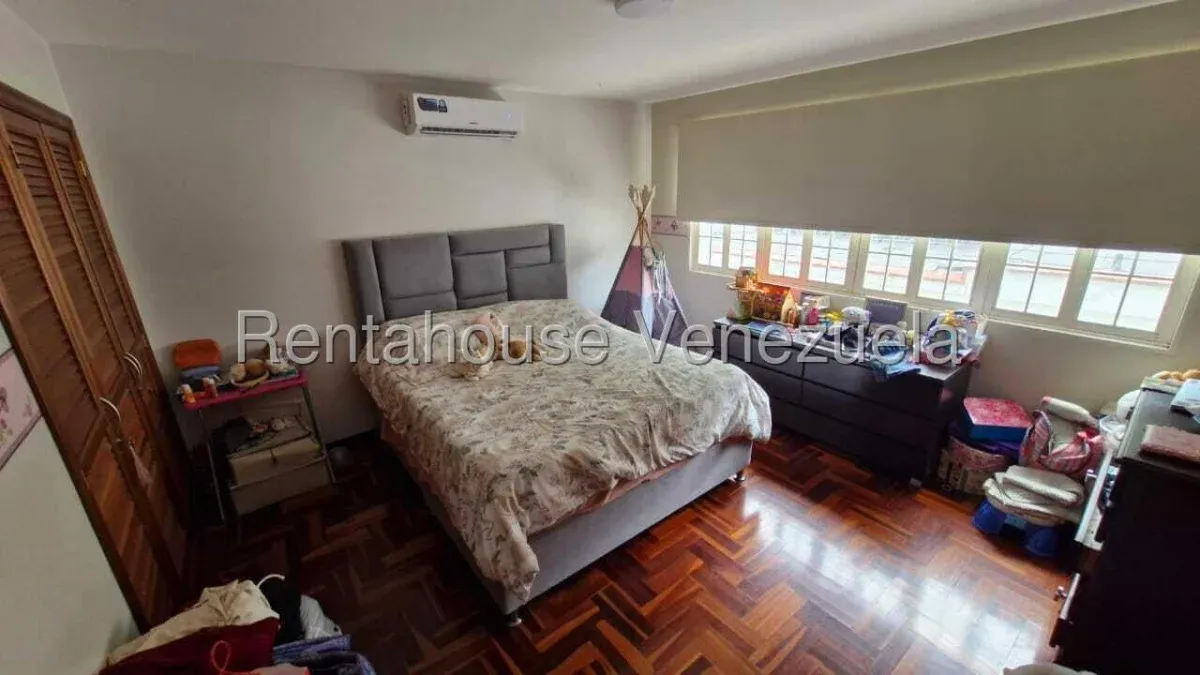Impecable  Casa venta Colinas de Bello Monte  27-1894 - 13