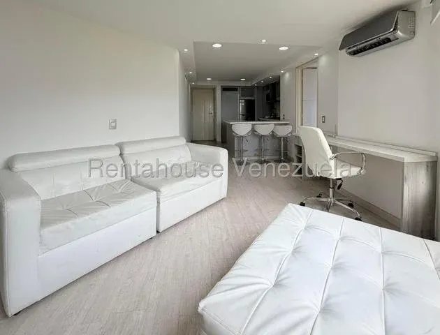 Precioso Apartamento venta Plaza Venezuela 27-1892 - 2