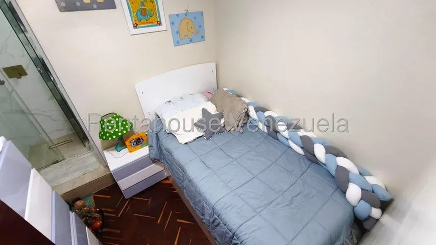 Espacioso Apartamento venta  El Marquez 27-1886 - 2