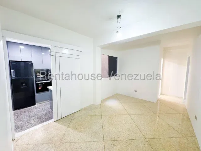 Remodelado VIP Apartamento venta Bello Campo 27-1880 - 3