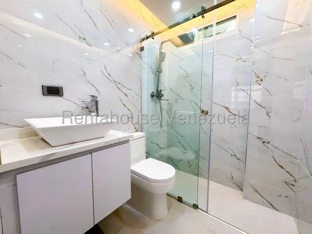 Remodelado VIP Apartamento venta Bello Campo 27-1880 - 13