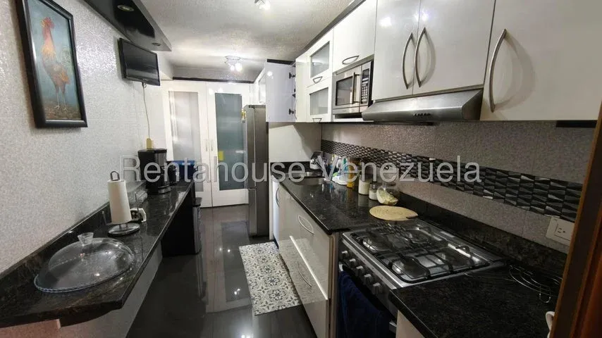 Bello Apartamento venta Prado del Este 27-1887 - 3