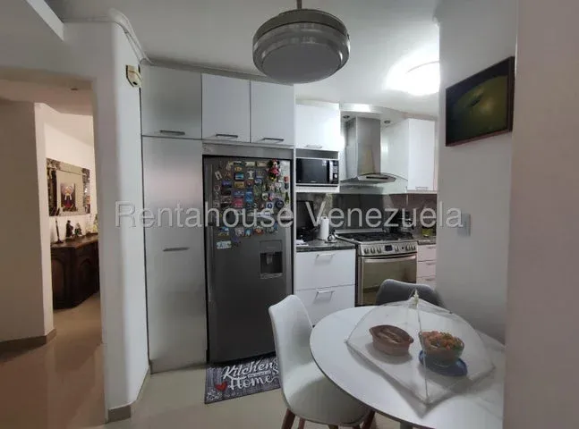 Bello Apartamento venta Prado del Este 27-1887 - 14