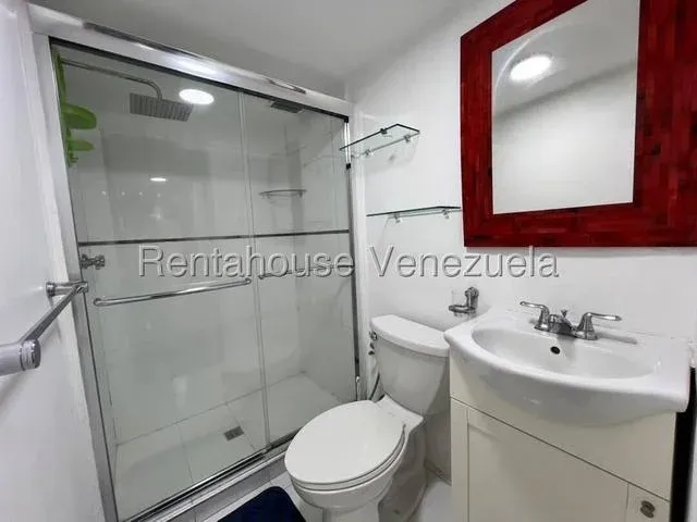 Encantador Apartamento venta Los Palos Grandes 27-2002 - 2