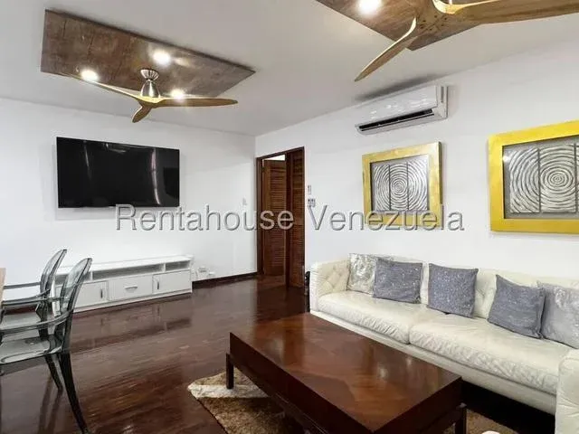 Encantador Apartamento venta Los Palos Grandes 27-2002 - 6