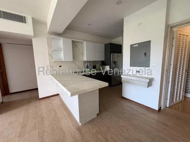 Increible Apartamento venta Campo Alegre 27-2092 - 2