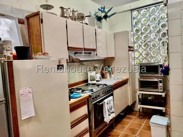 Bello Apartamento venta La Florida  26-16009 - 5