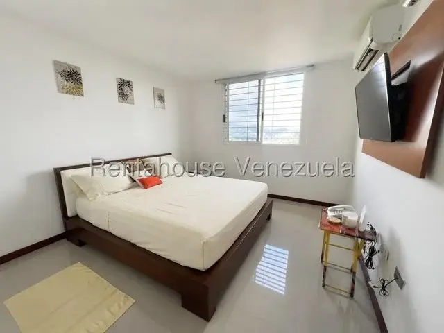 Maravilloso Apartamento venta Colinas de la Tahona  27-2328