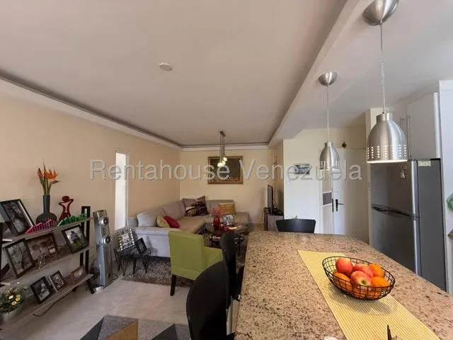 LIndo Apartamento venta Guaicay  27-2217 - 2