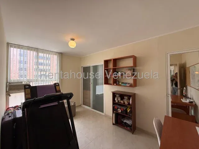 LIndo Apartamento venta Guaicay  27-2217 - 10