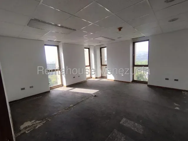 Oficina  venta Los Palo Grandes  27-2384 - 4