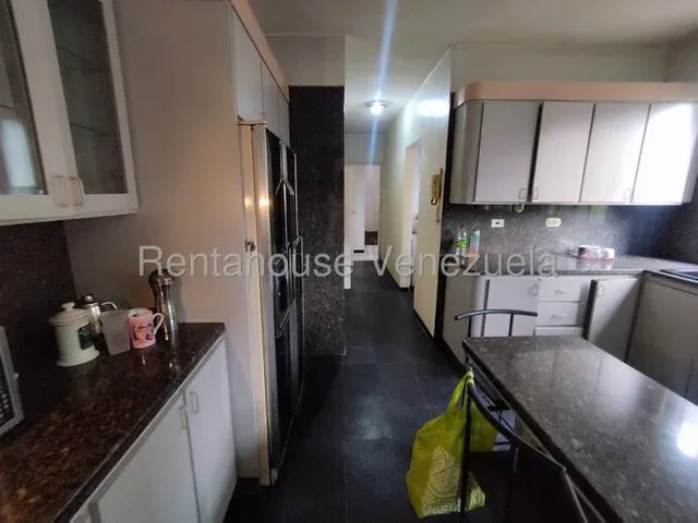 Apartamento venta Las Acacias 27-2509 - 2