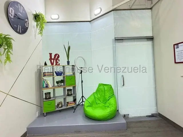 Local en CC Plaza Las Americas  27-2524