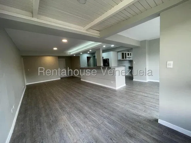 Apartamento venta Fabuloso Los Naranjos del Cafetal 27-2625 - 2