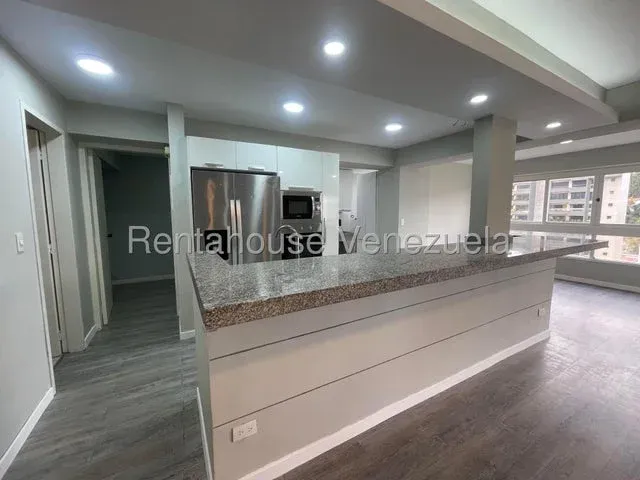 Apartamento venta Fabuloso Los Naranjos del Cafetal 27-2625 - 5