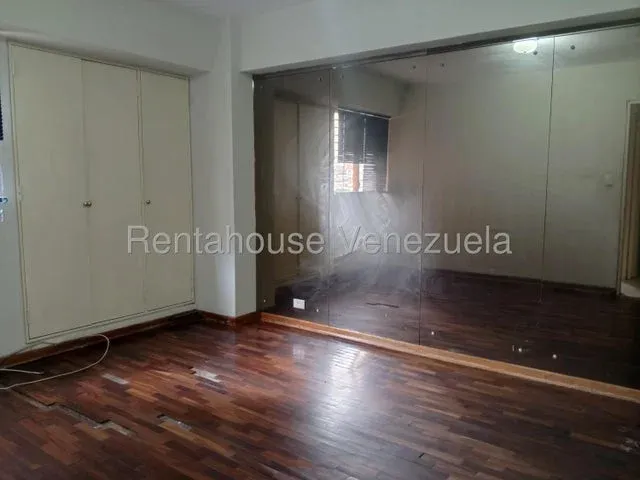 APartamento venta  La  Urbina 27-2663 - 4