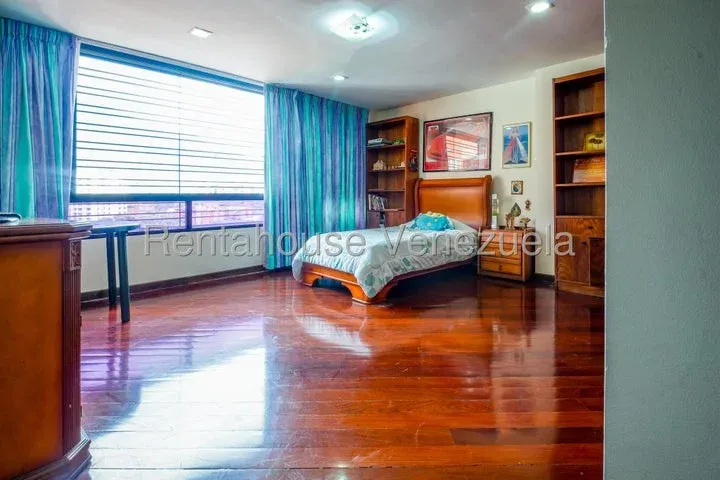 Magnifico Apartamento PH venta  Santa Eduvigis 27-2679 - 13