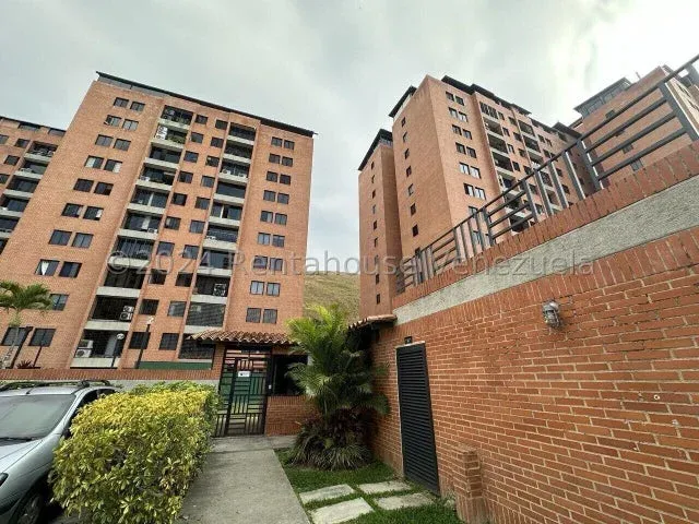 Apartamento venta Colinas de la Tahona 27-2702
