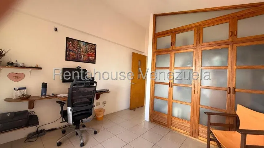 Hermoso Townhouse venta  Loma Linda 27-2783 - 14